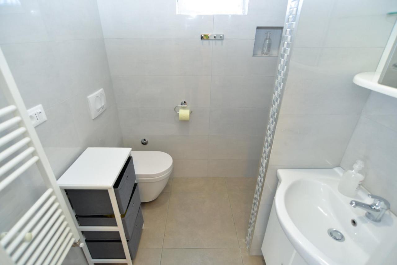 Apartments Orange 167 Novigrad Istria Exterior foto