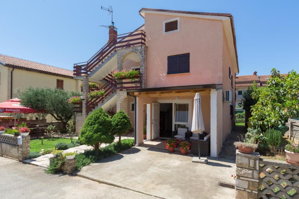 Apartments Orange 167 Novigrad Istria Exterior foto