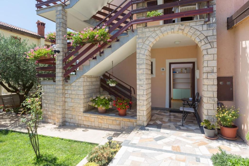 Apartments Orange 167 Novigrad Istria Exterior foto